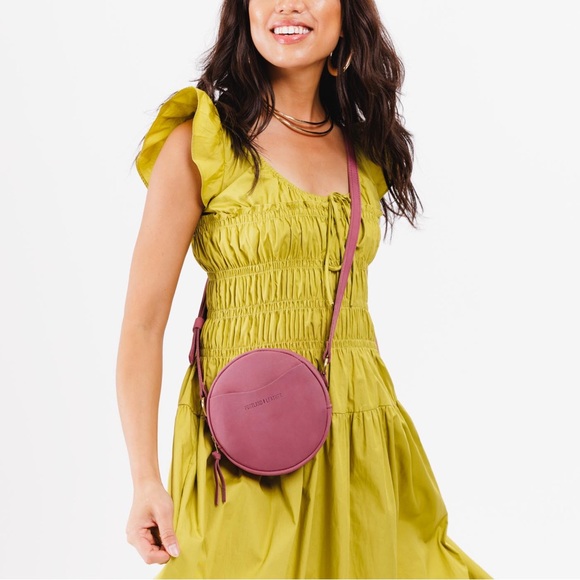 Portland Leather Pink Crossbody Bag - Picture 9 of 11